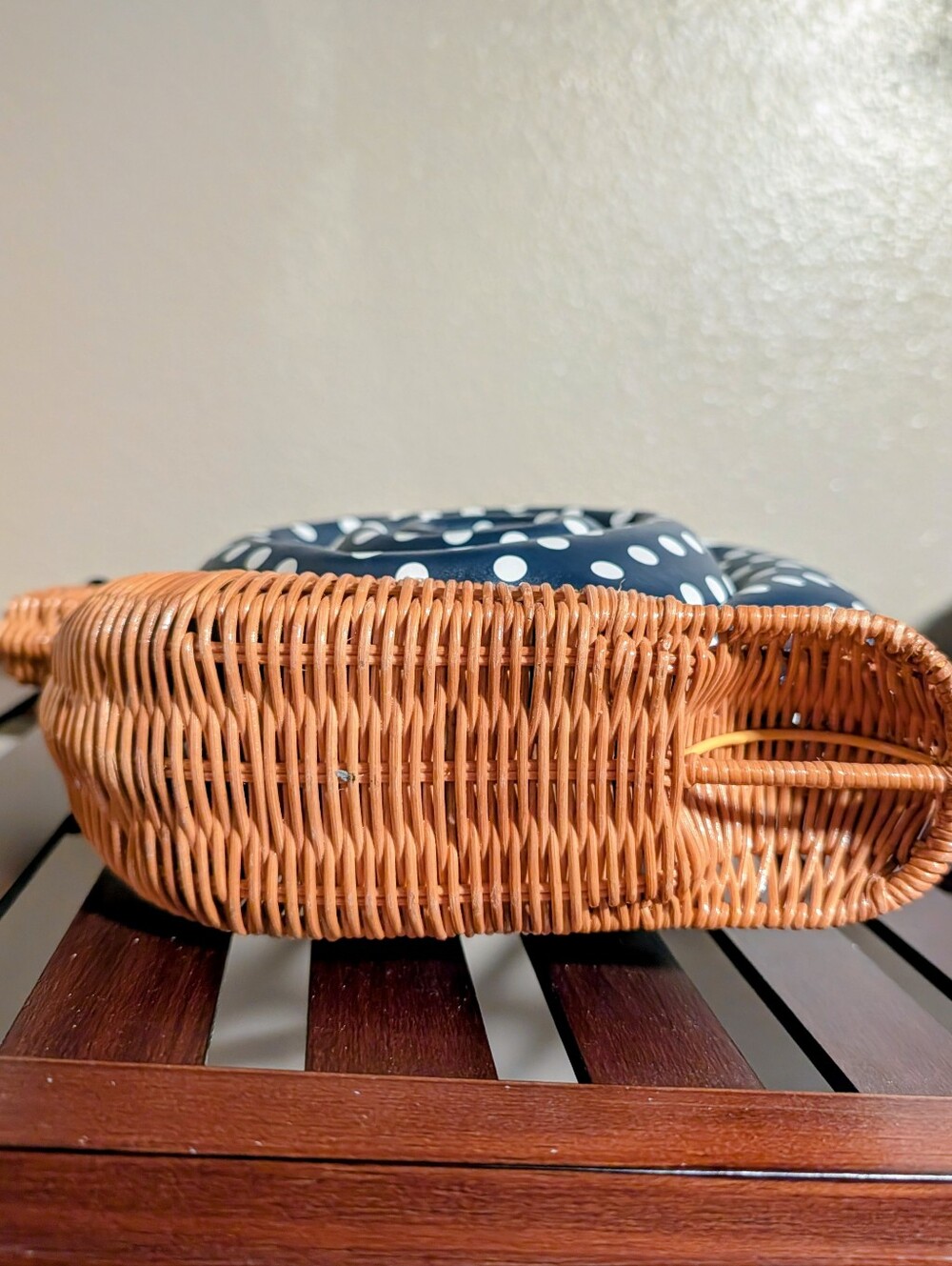 LIMITED EDITION Kate Spade Enchanted Scarlett Snail Wicker Crossbody - Picture 6 of 7